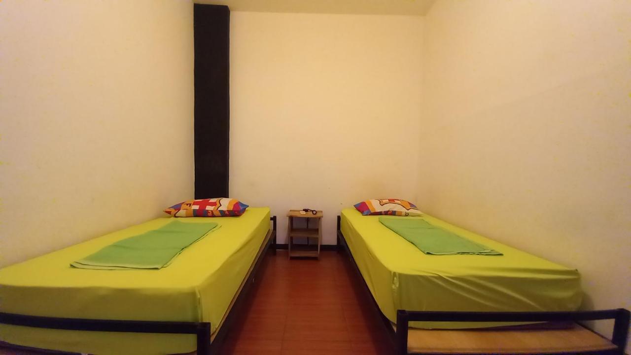 Dc Hotel & Hostel Labuan Bajo Exteriér fotografie