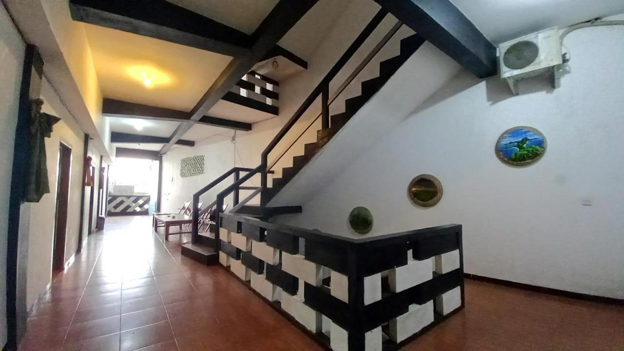 Dc Hotel & Hostel Labuan Bajo Exteriér fotografie